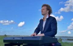 Roon Staal&#039;s Lentetour